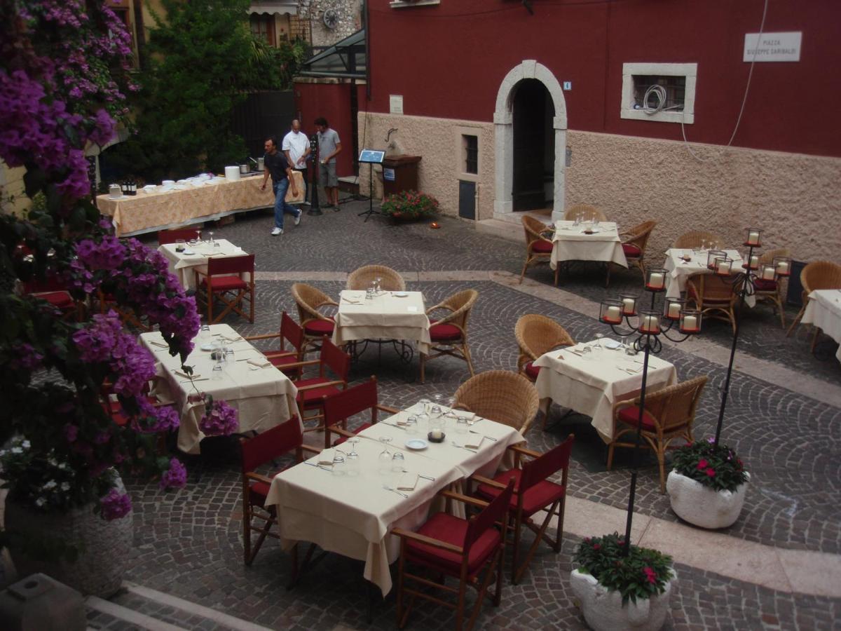 Locanda Agli Angeli Gardone Riviera Luaran gambar