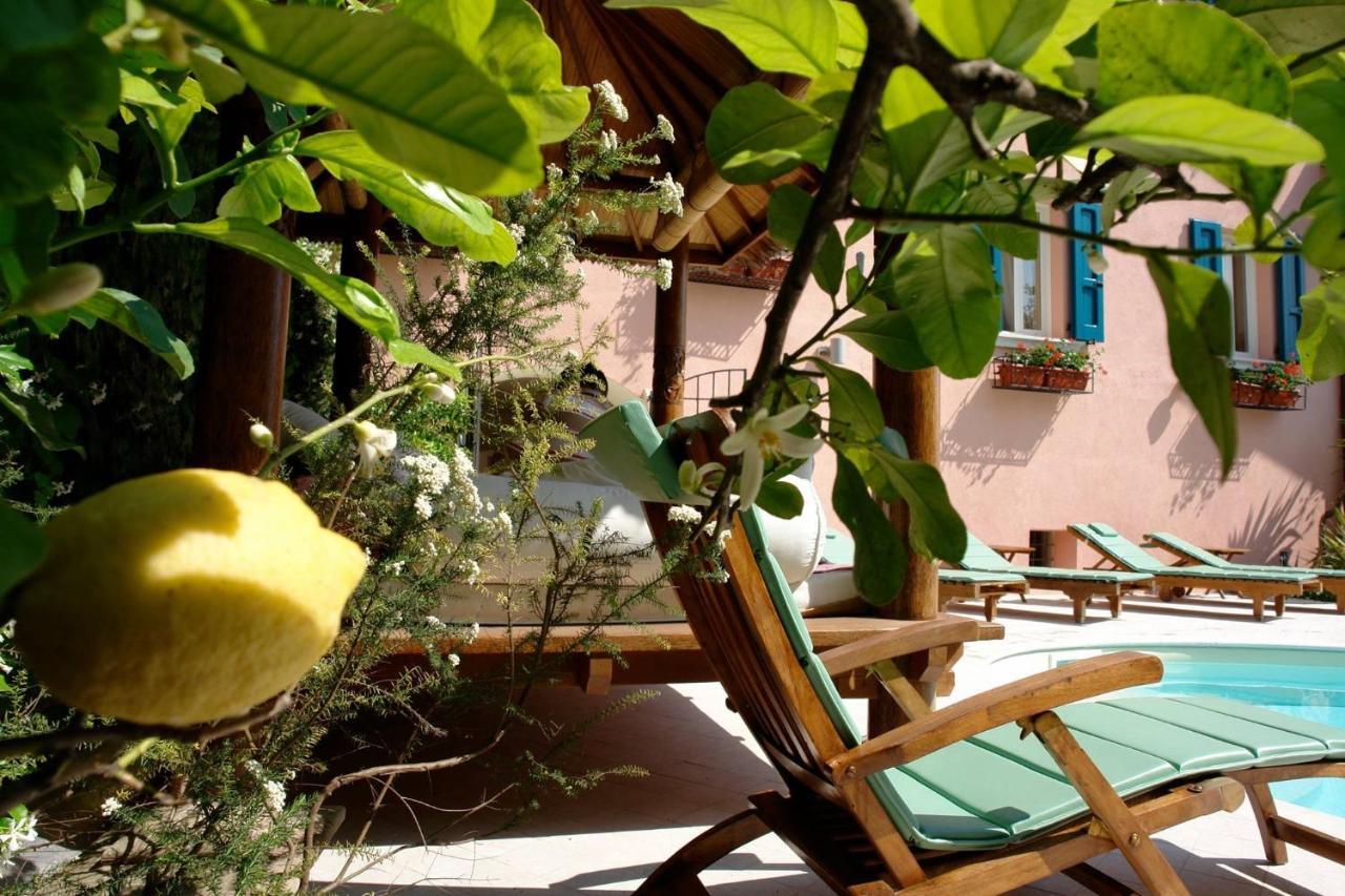Locanda Agli Angeli Gardone Riviera Luaran gambar