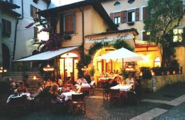 Locanda Agli Angeli Gardone Riviera Luaran gambar